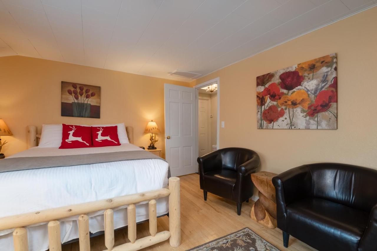 Black Elk 3* Hill City